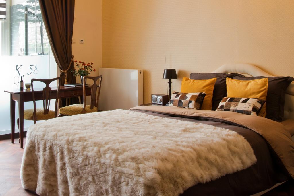 Ck58 Bed & Breakfast Den Haag The Hague Room photo