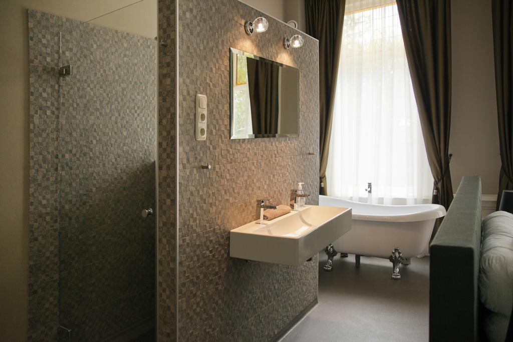 Ck58 Bed & Breakfast Den Haag The Hague Room photo